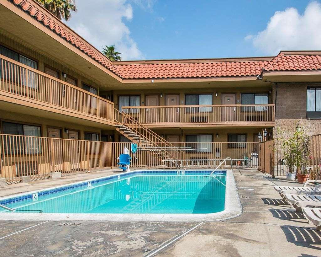 Rodeway Inn Riverside Facilities photo